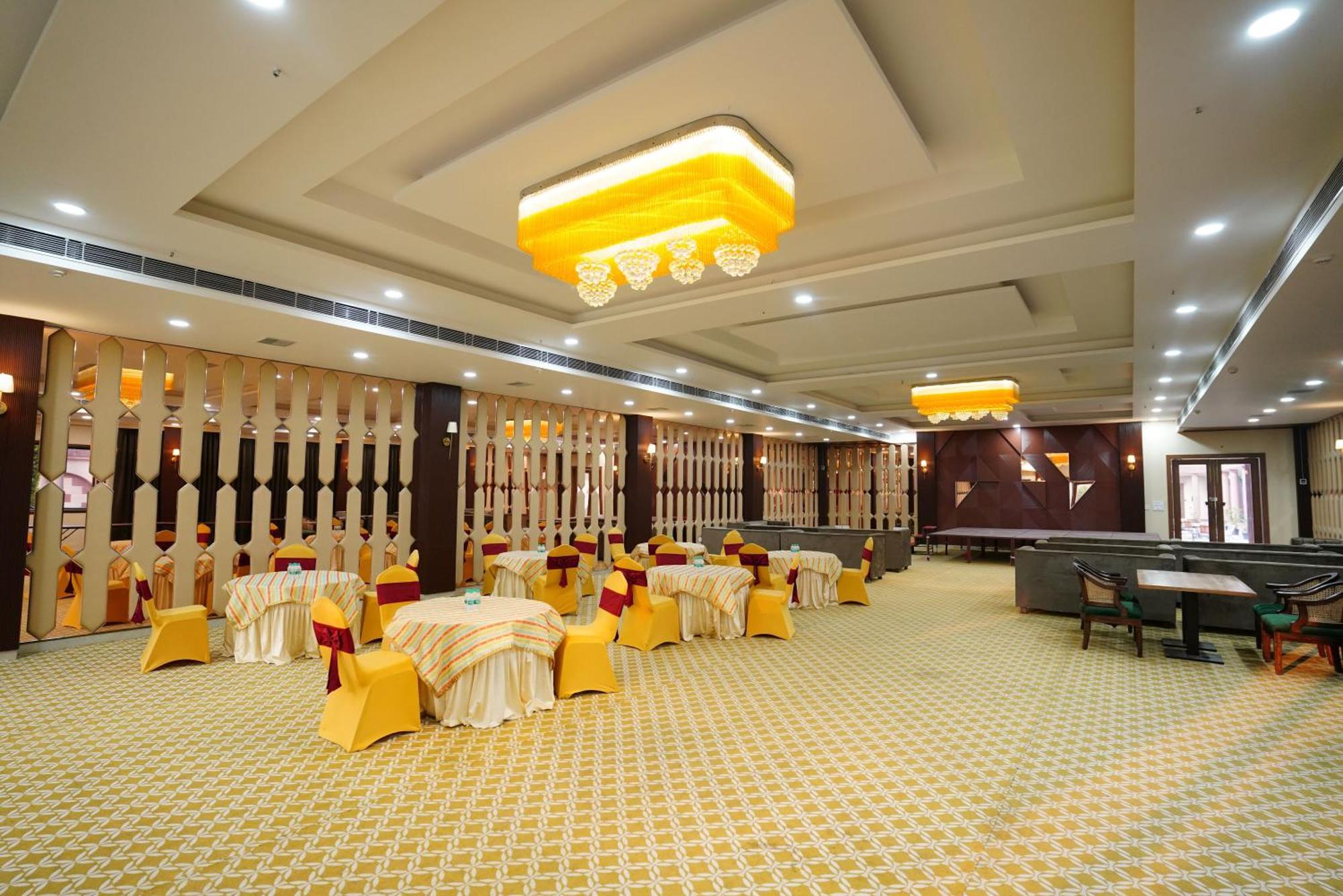 The Fort Moradabad Ngoại thất bức ảnh